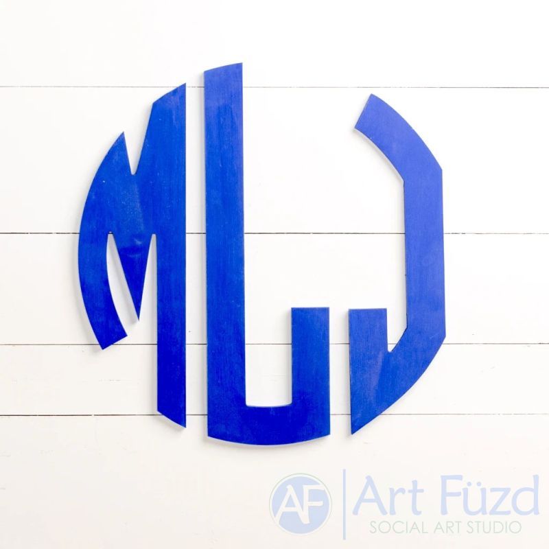 Personalized Grooved Cut-Out Circle Monogram - 18.5 x 18.5 – Art Füzd