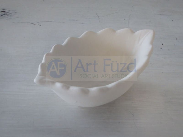 Small Leaf Sauce Dish ~ 4 x 2.5 x 1.5