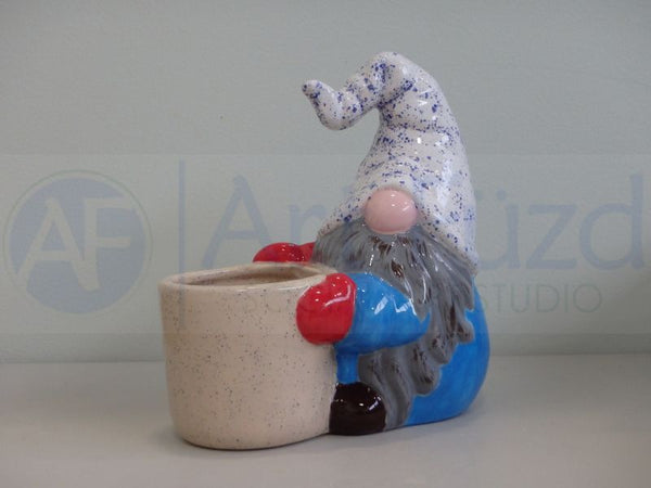 Gnome Planter ~ 5.75 x 6.5